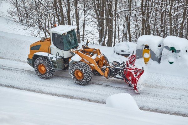 transport de la neige - épandage de sel - déneigement rapide